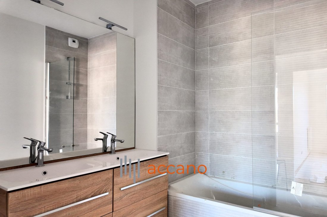 Apartment in Tassin le Bourg, Tassin-la-Demi-Lune, France 5 - 17315150