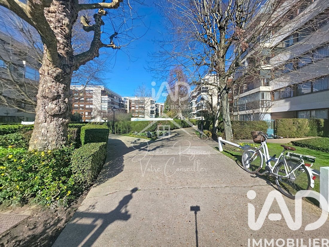 Apartment in Le Chesnay, Le Chesnay-Rocquencourt, France 1 - 17318304
