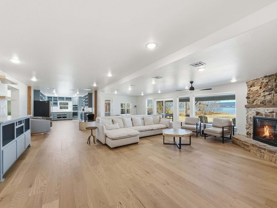 House in Graford, Texas, United States 5 - 17311612
