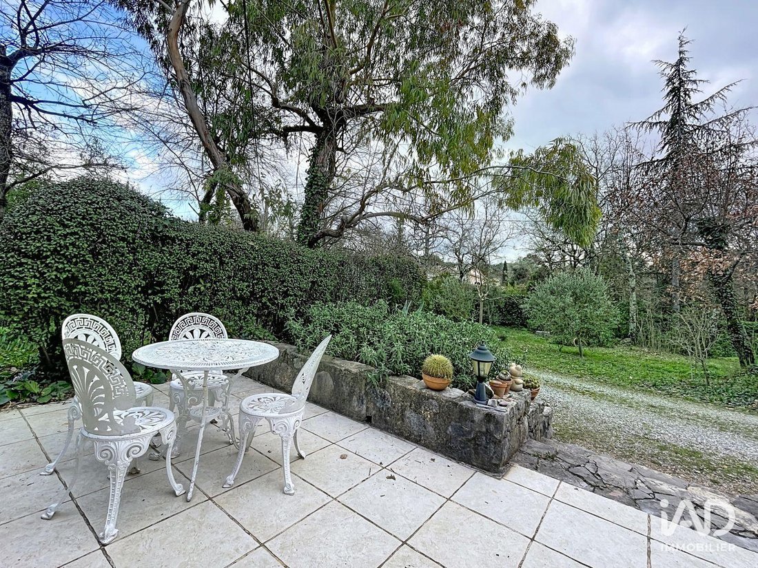 House in Saint-Paul-en-Forêt, Provence-Alpes-Côte d'Azur, France 2 - 17318371