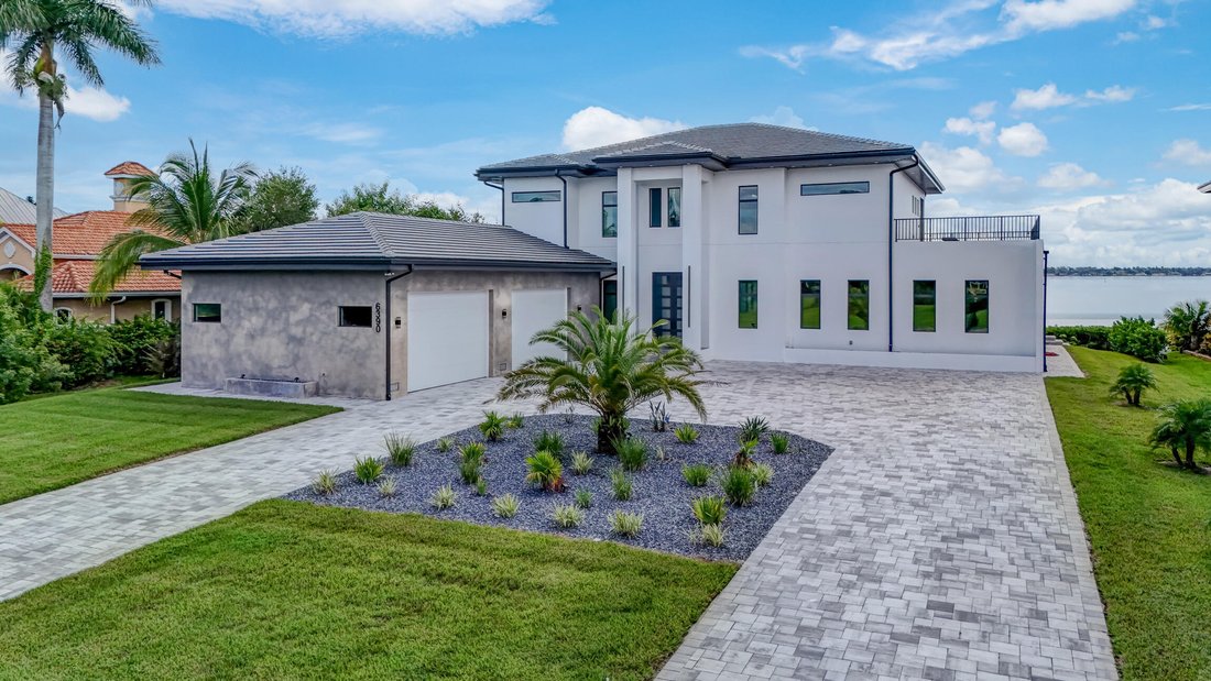 House in North Fort Myers, Florida, United States 5 - 17312693
