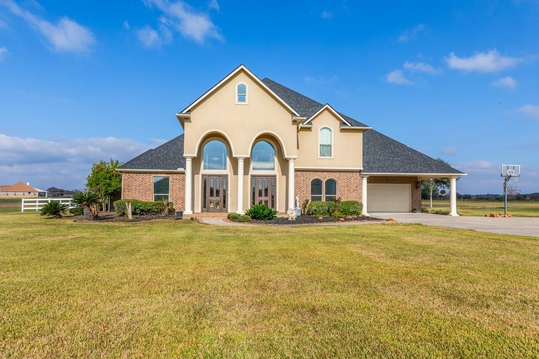 House in Beaumont, Texas, United States 2 - 17310631