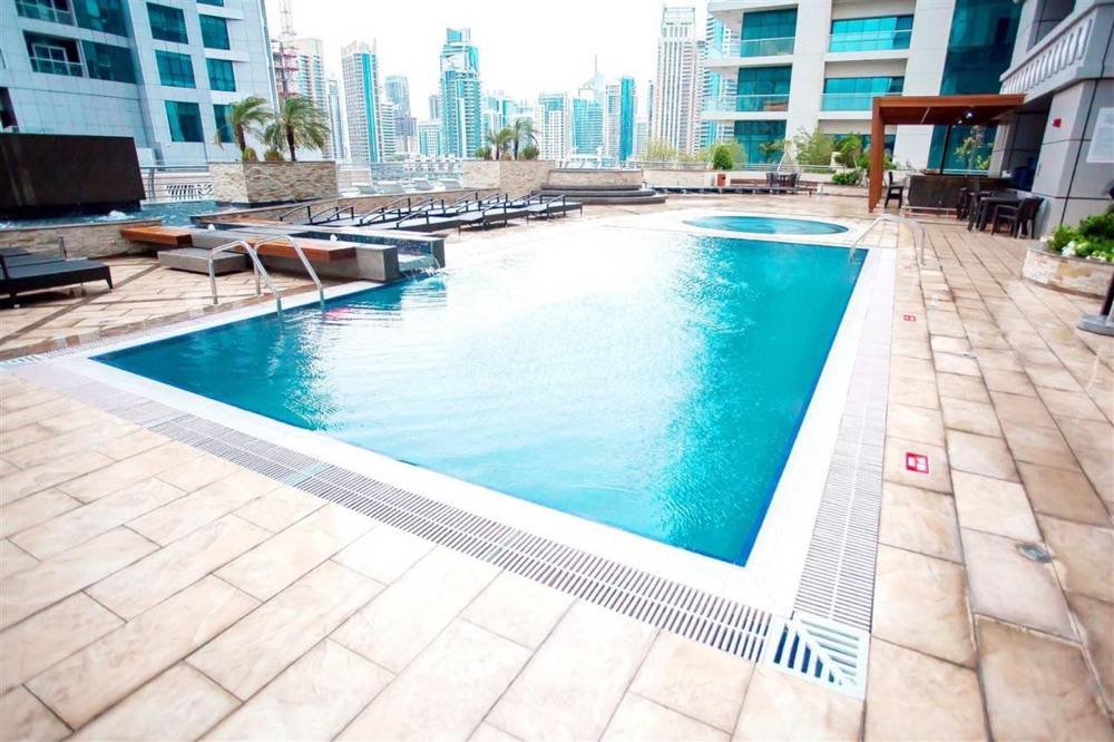 Apartment in Dubai Marina / Marsa Dubai, Dubai, United Arab Emirates 1 - 17317673