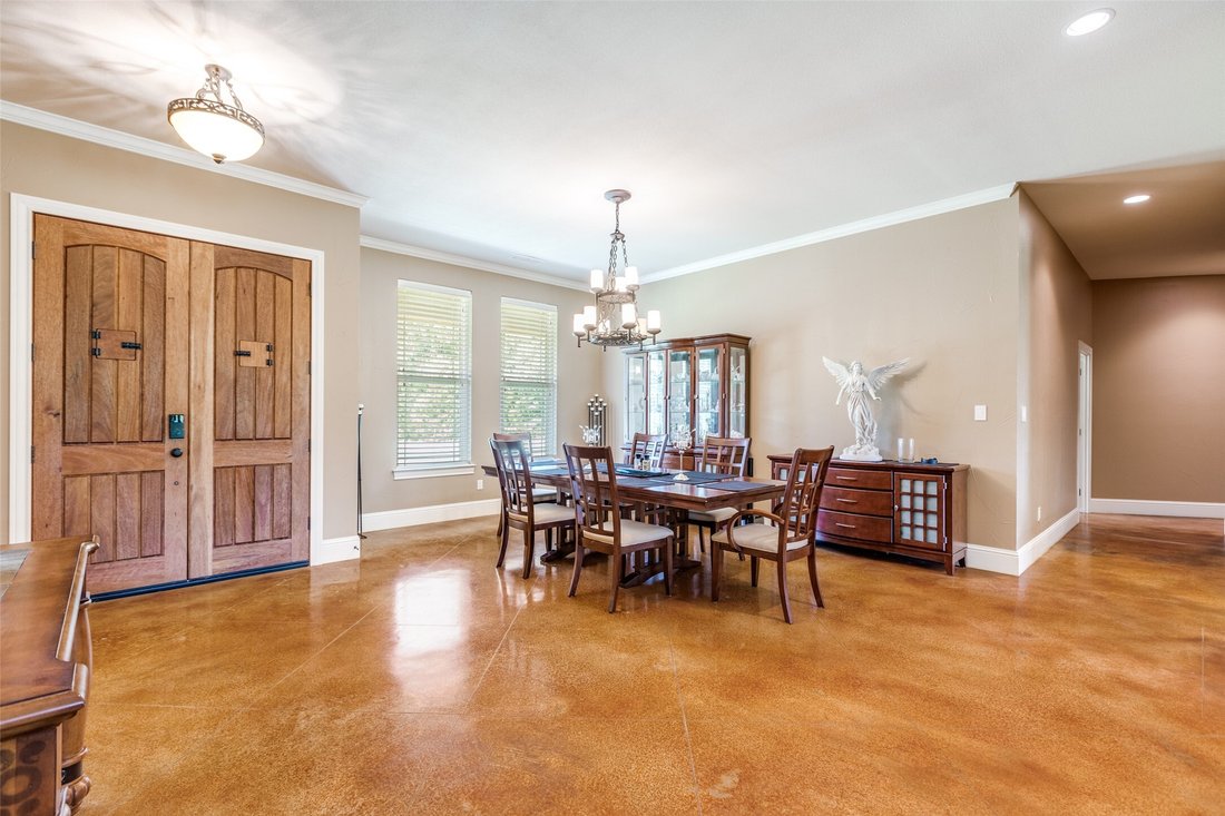 House in Telephone, Texas, United States 4 - 17317409