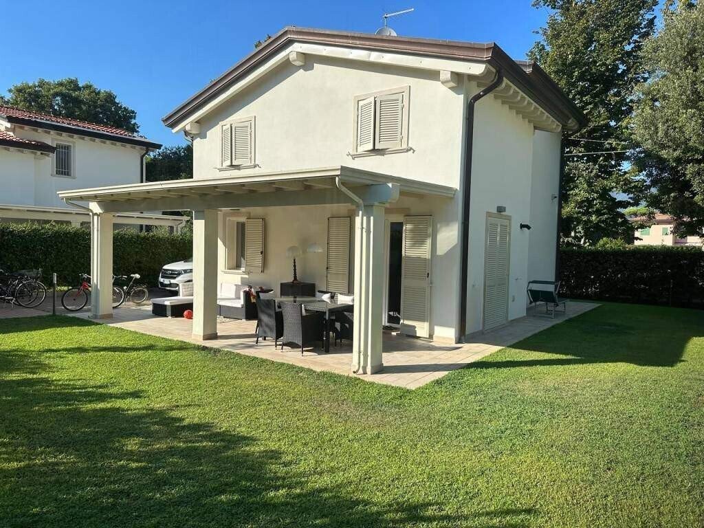 Villa in Cinquale, Montignoso, Tuscany 3 - 17318563