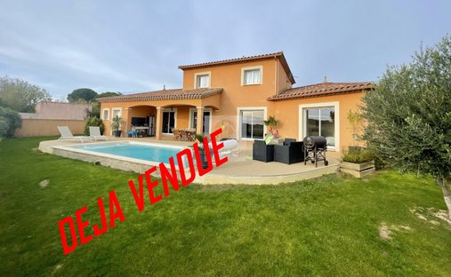 Villa in Cazouls-les-Beziers, Occitania, France 1