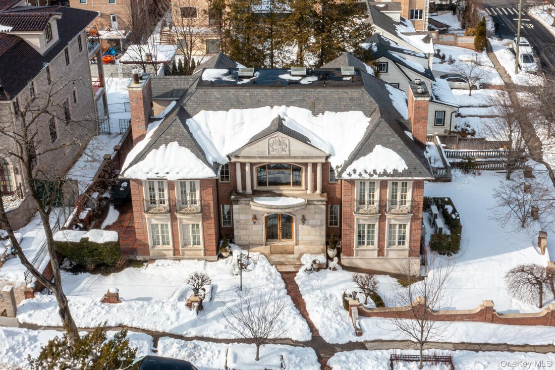 House in New York, New York, United States 2 - 17323211
