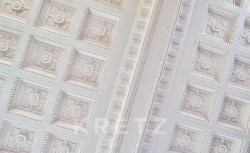 One Of Flat Roof Water Castle, Rochefort ( Commerical)