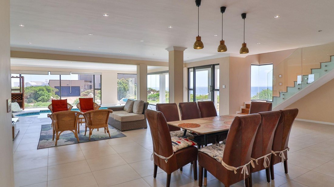 House in Pringle Bay, Western Cape, South Africa 5 - 15853884