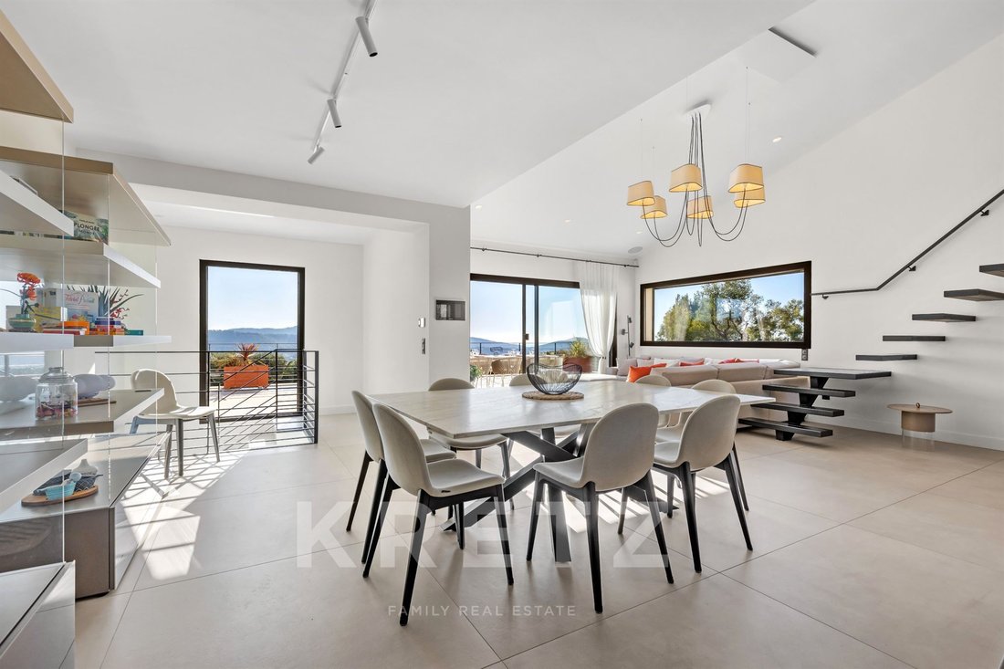 House in La Cadiere-d'Azur, Provence-Alpes-Côte d'Azur, France 5 - 17311088