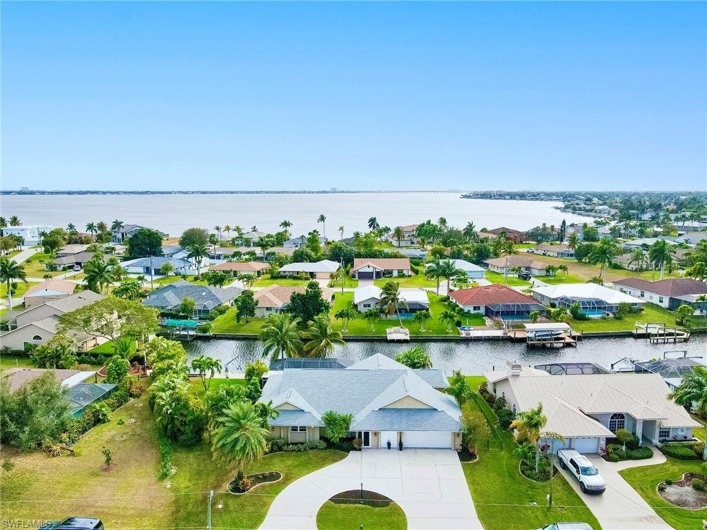 House in Cape Coral, Florida, United States 2 - 17021015