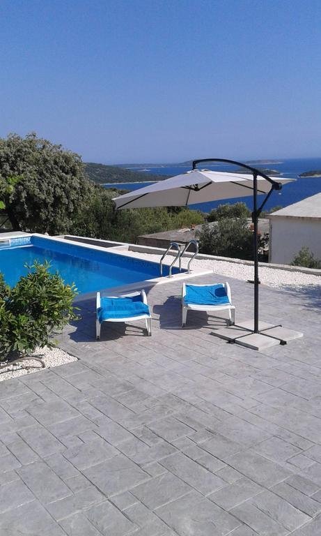 Villa in Sevid, Split-Dalmatia County, Croatia 1 - 17314673