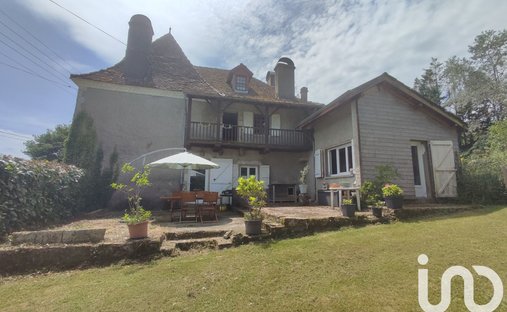 House in Mesplede, Nouvelle-Aquitaine, France 1