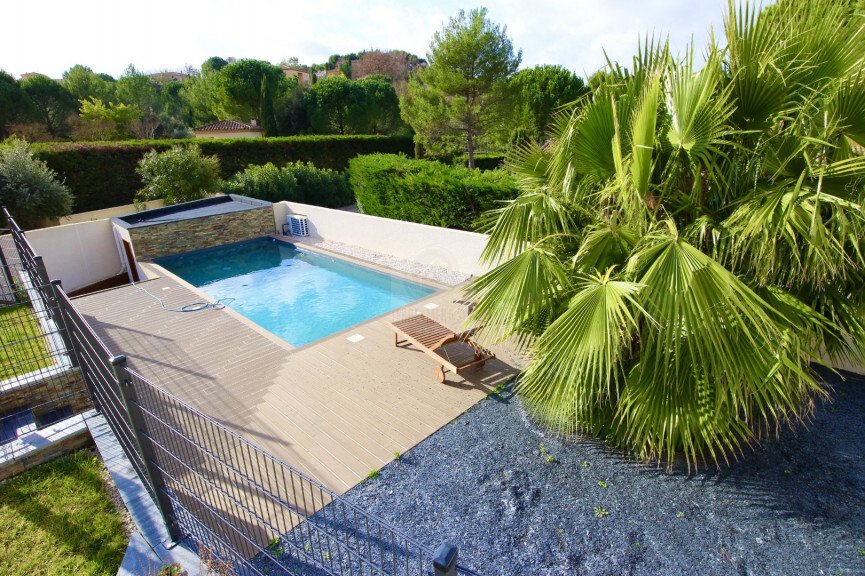 House in Ancien Hôpital, Beziers, France 2 - 17064048