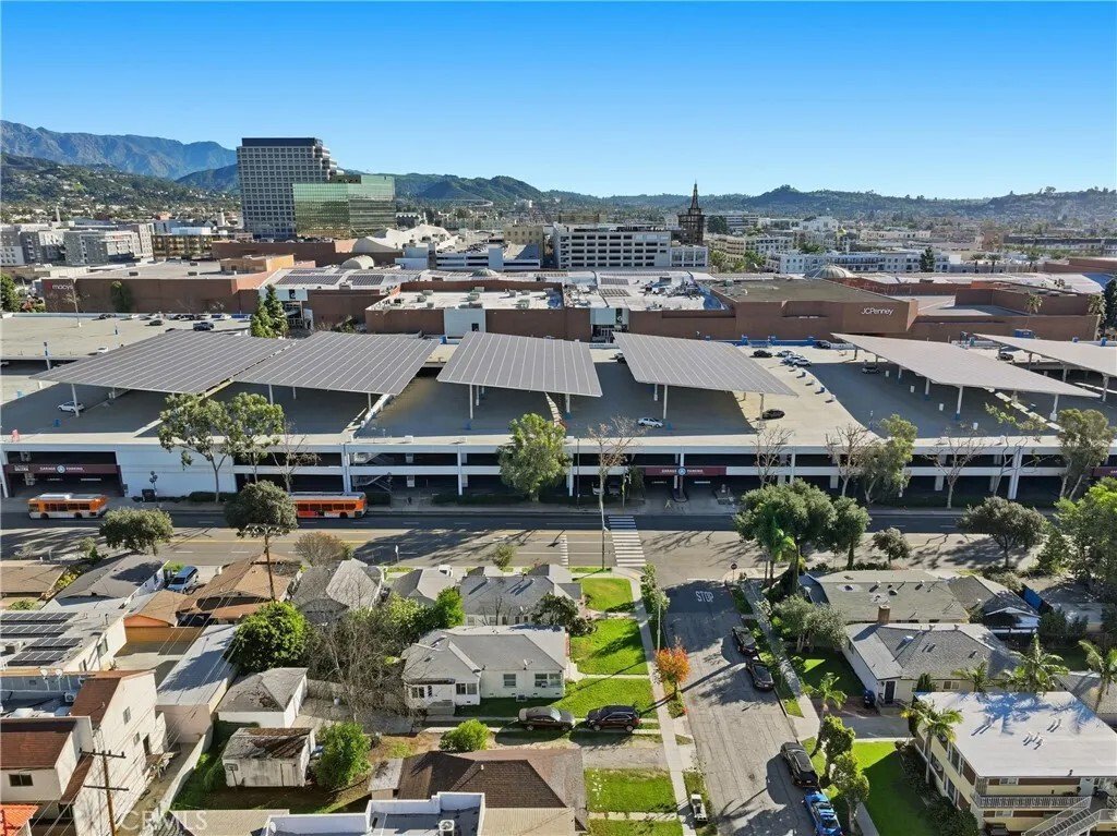 Townhouse in Glendale, California, United States 5 - 17317548