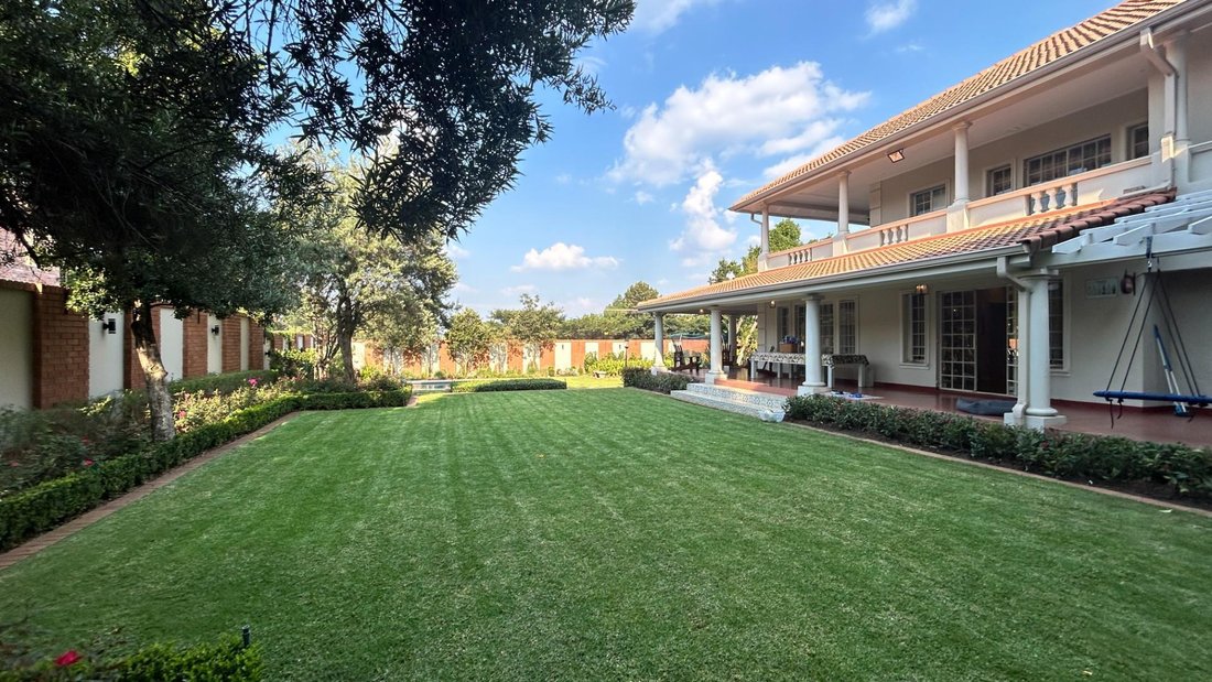 House in Waterkloof, Gauteng, South Africa 4 - 17314559