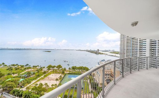 Apartment in Miami, Florida, United States 1