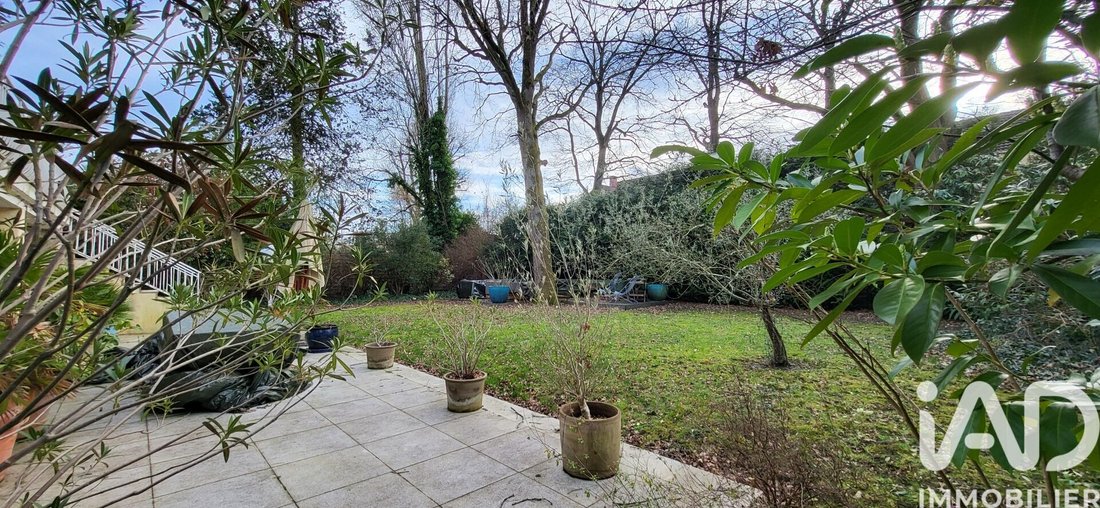 House in Bois Saint Martin-Yvris-Richardets-Monfort, Noisy-le-Grand, France 3 - 17318331
