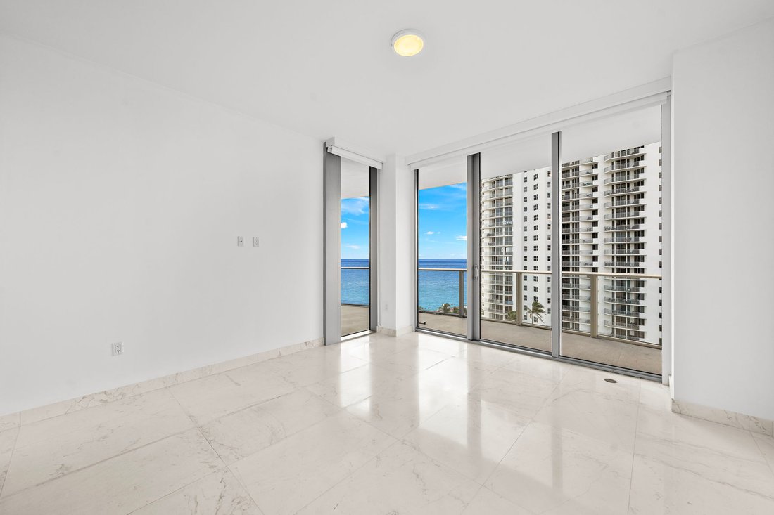 Condo in Sunny Isles Beach, Florida, United States 3 - 17317268