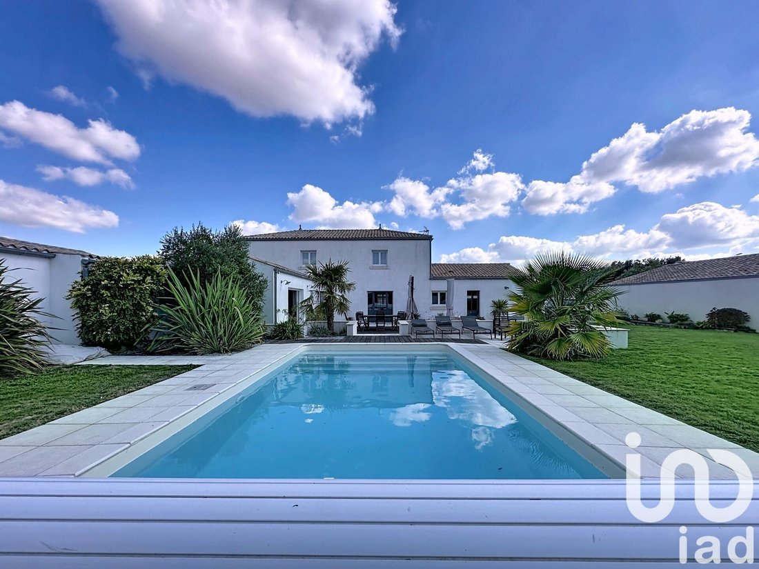 House in Bourgneuf, Nouvelle-Aquitaine, France 1 - 17312076