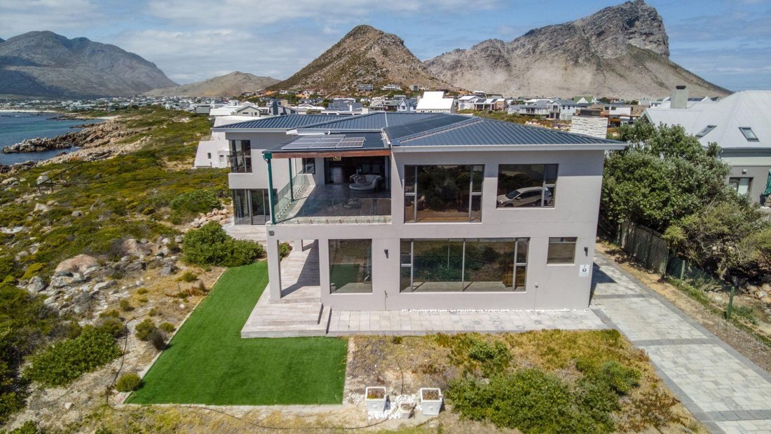 House in Pringle Bay, Western Cape, South Africa 1 - 15853884
