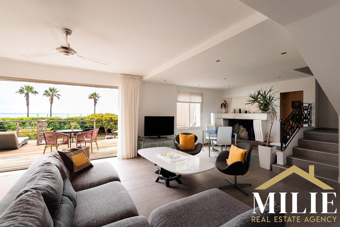 Villa en Bandol, Provenza-Alpes-Costa Azul, Francia 4 - 15703540