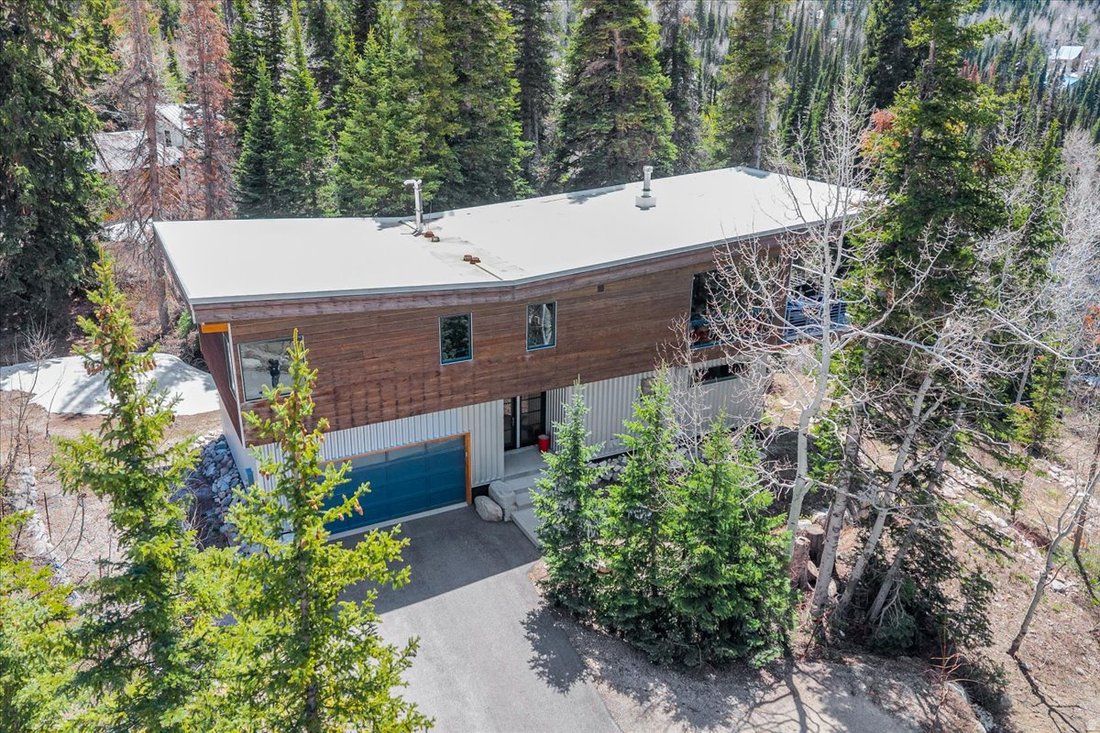 House in Cottonwood Heights, Utah, United States 2 - 17312359