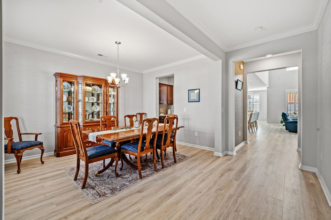 House in Surfside Beach, South Carolina, United States 4 - 17312025