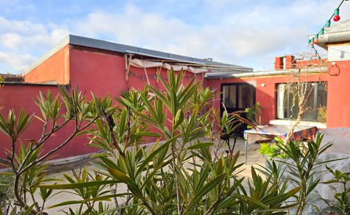 Apartment in Arrondissement of Bobigny, Ile-de-France, France 1