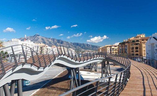 Townhouse in San Pedro de Alcantara, Andalusia, Spain 1