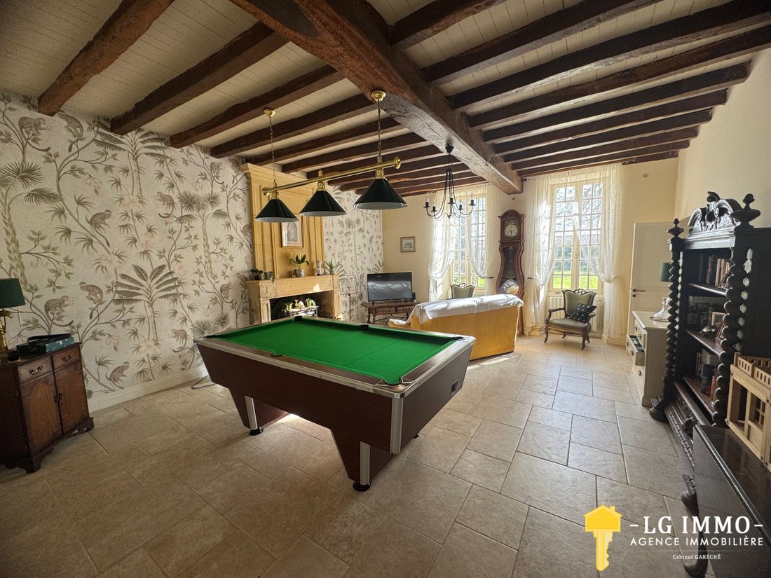 House in Saint-Sigismond-de-Clermont, Nouvelle-Aquitaine, France 4 - 17313295