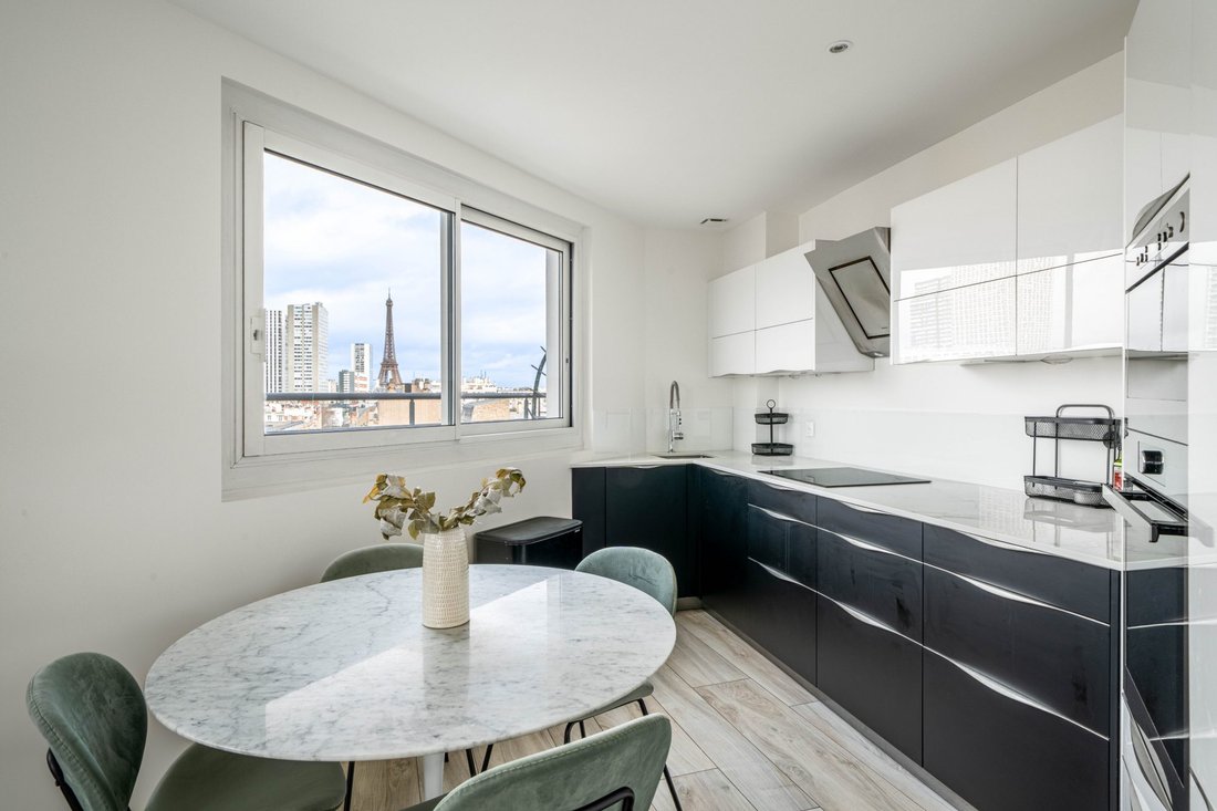 Apartment in Violet Commerce, Paris 15e Arrondissement, Paris 4 - 17315093