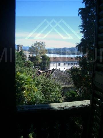 Villa in Arona, Piedmont, Italy 5 - 17318678