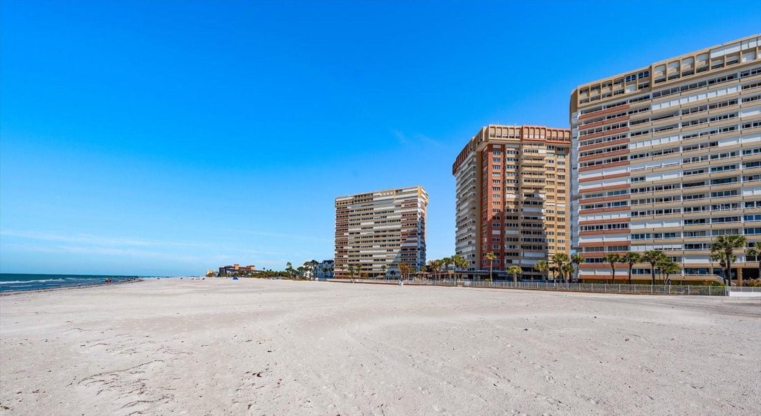 Condo in Madeira Beach, Florida, United States 1 - 17283093