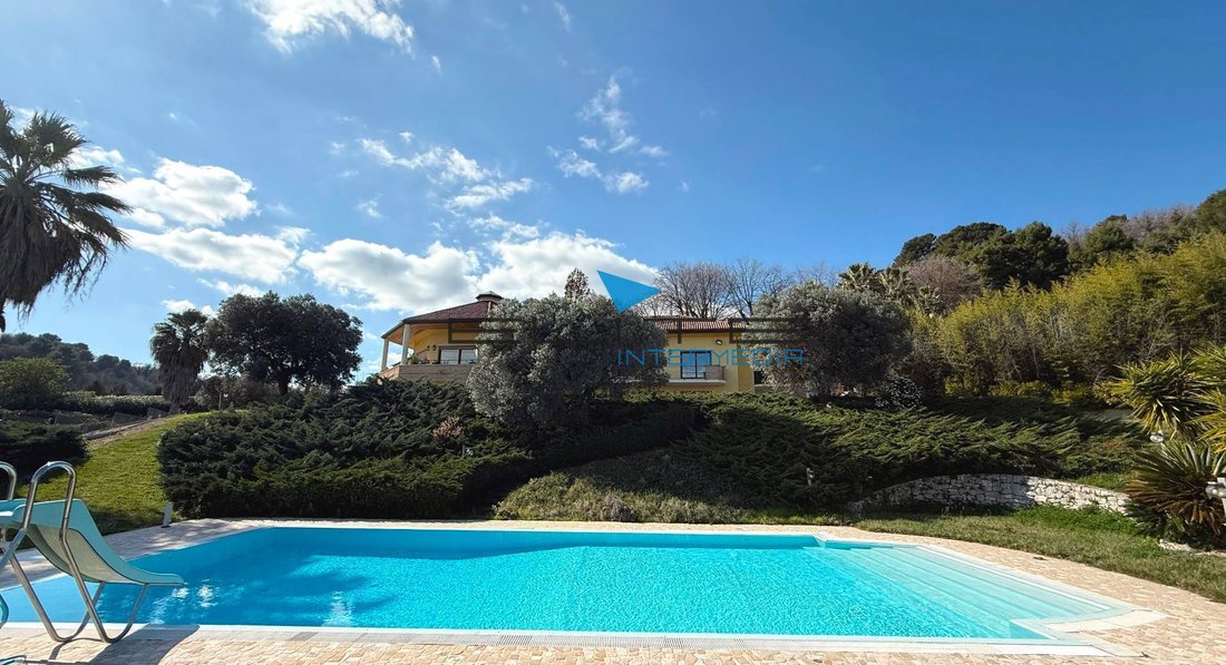 Villa in Francavilla al Mare, Abruzzo, Italy 2 - 17314992