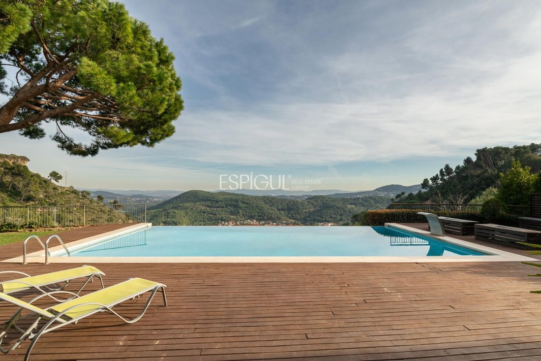 Villa in Sant Feliu de Codines, Catalonia, Spain 4 - 17312330