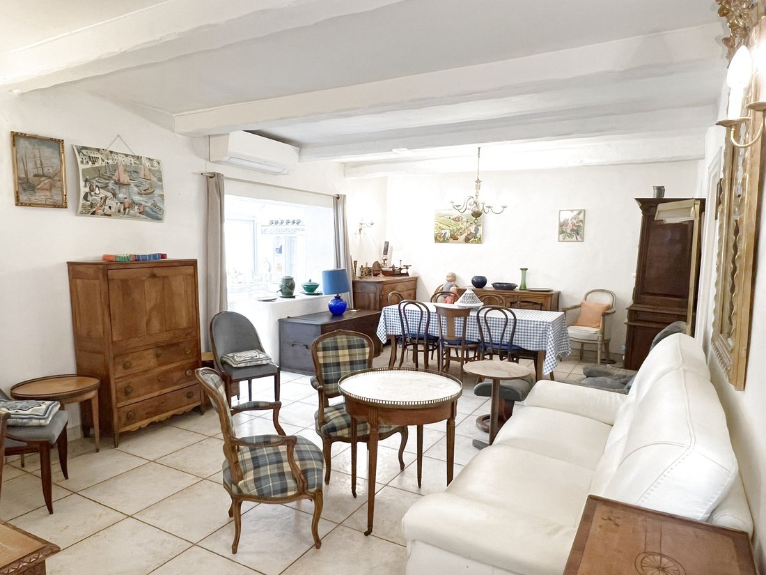 House in Le Plan-de-la-Tour, Provence-Alpes-Côte d'Azur, France 2 - 17310650