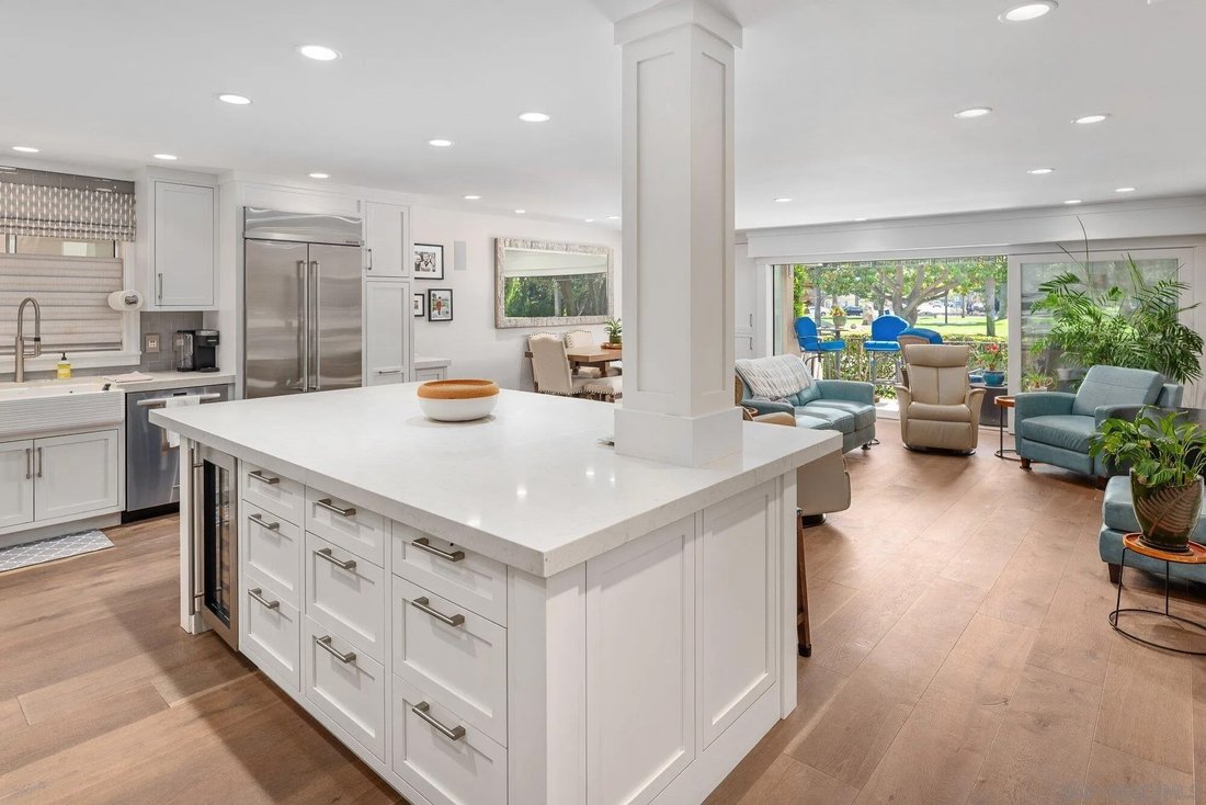 Condo in Coronado, California, United States 1 - 17322100