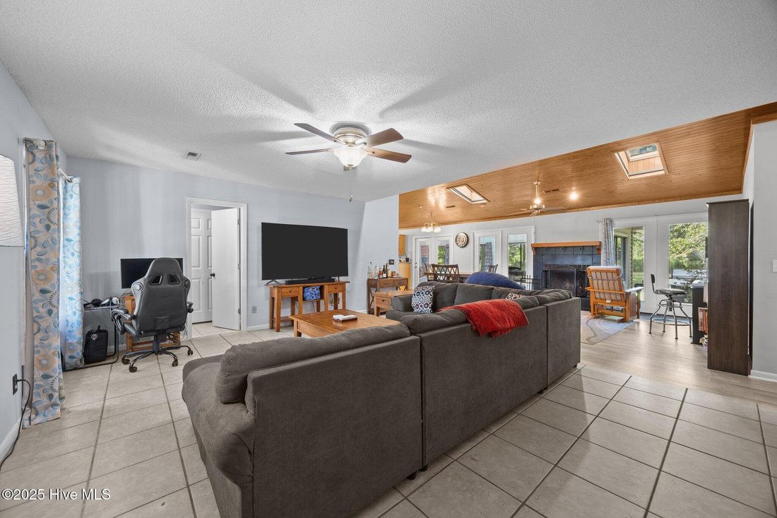 House in Ayden, North Carolina, United States 5 - 17318983