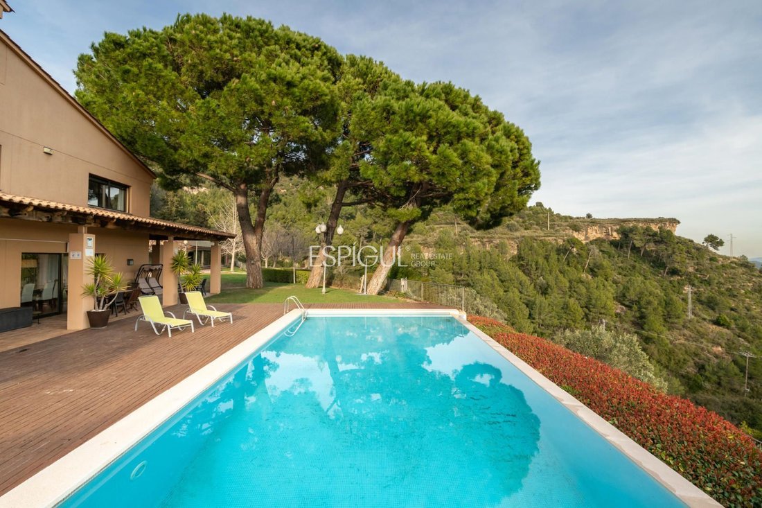 Villa in Sant Feliu de Codines, Catalonia, Spain 1 - 17312330