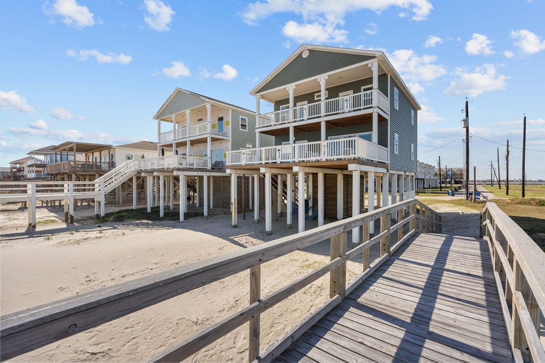 House in Freeport, Texas, United States 2 - 17321462