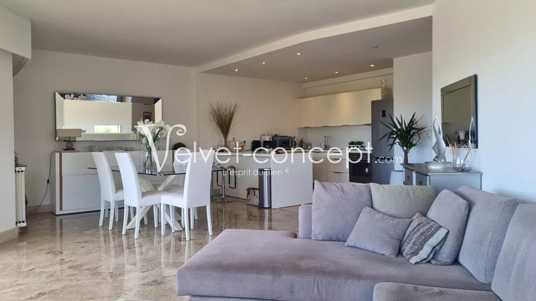 Apartment in Vieux Cannet, Le Cannet, France 3 - 17311416