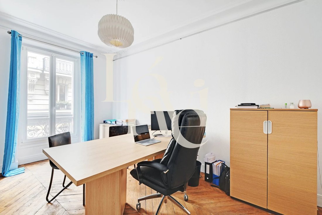 Apartment in Pereire-Malesherbes, Paris 17e Arrondissement, Paris 3 - 17317730