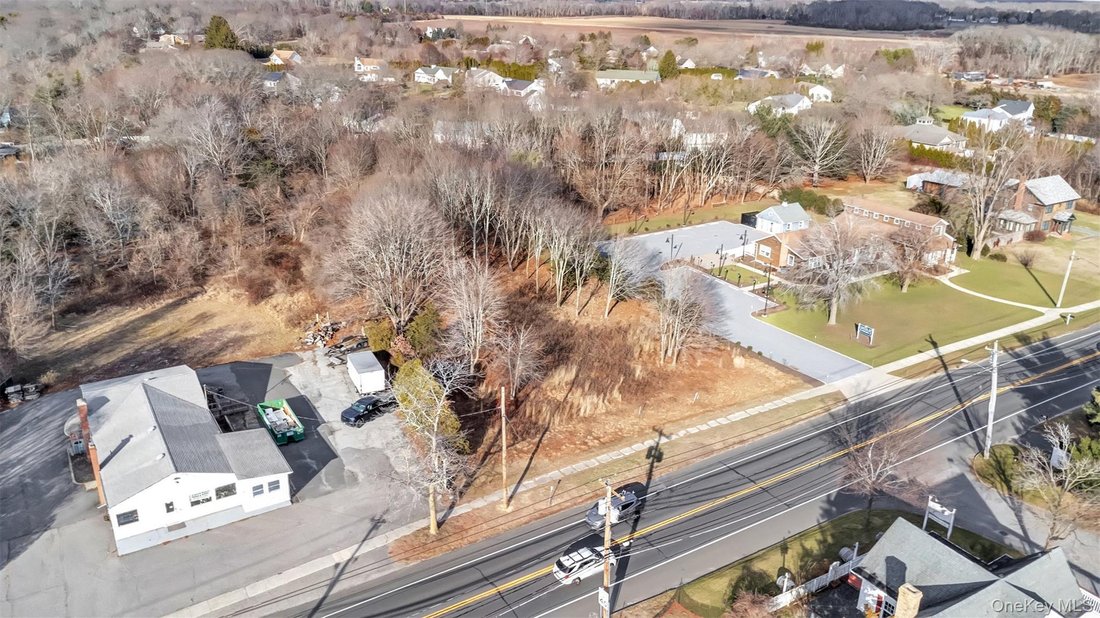 Land in Aquebogue, New York, United States 2 - 15070380