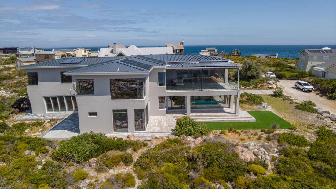 House in Pringle Bay, Western Cape, South Africa 3 - 15853884