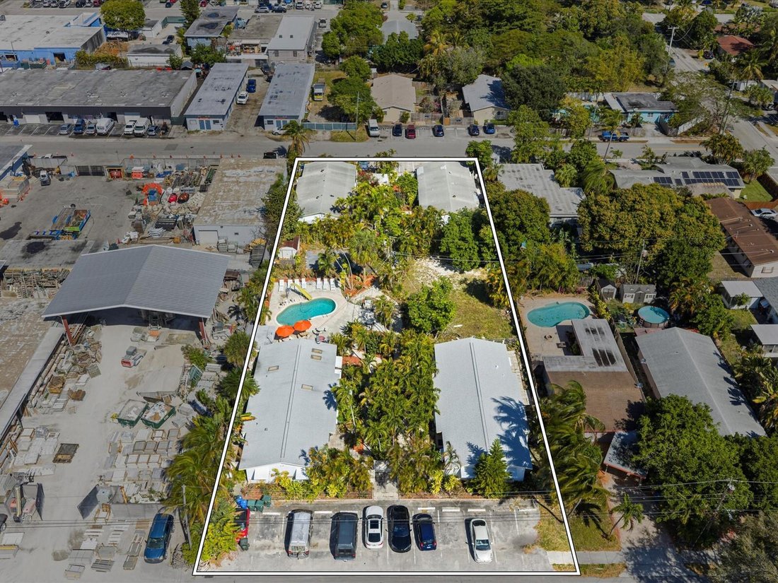 House in Oakland Park, Florida, United States 2 - 17312721