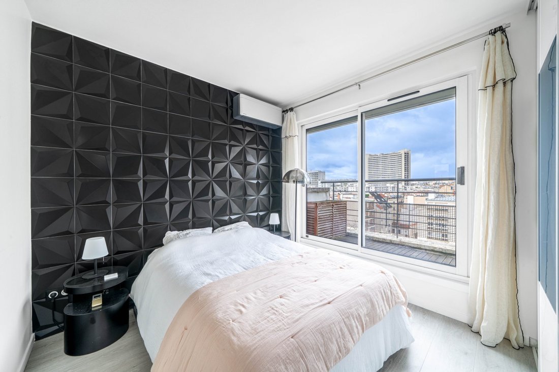 Apartment in Violet Commerce, Paris 15e Arrondissement, Paris 5 - 17315093
