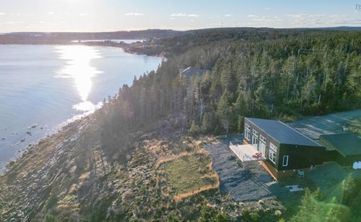 House in Lunenburg, Nova Scotia, Canada 1