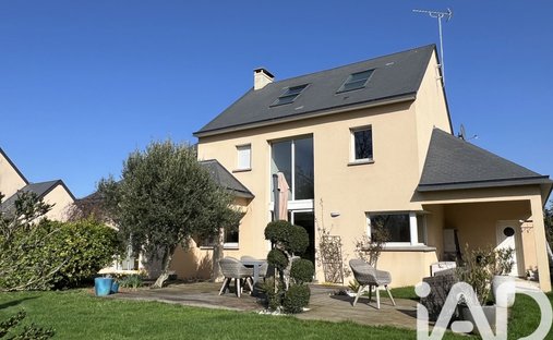 House in Le Bouloir-Grimouville, Saint-Lo, France 1