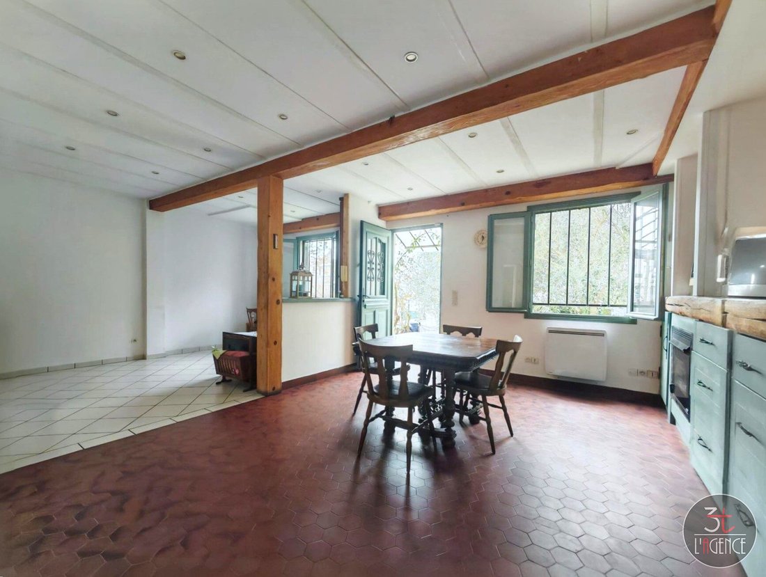 House in Fontenay-sous-Bois, Ile-de-France, France 5 - 17319639